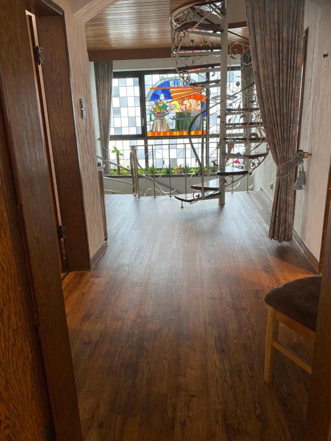 Вилла Ferienhaus Loehr Mit Treppenlift Кобленц Экстерьер фото