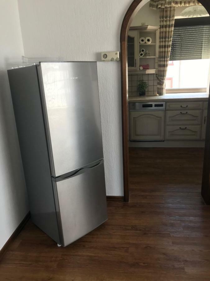 Вилла Ferienhaus Loehr Mit Treppenlift Кобленц Экстерьер фото